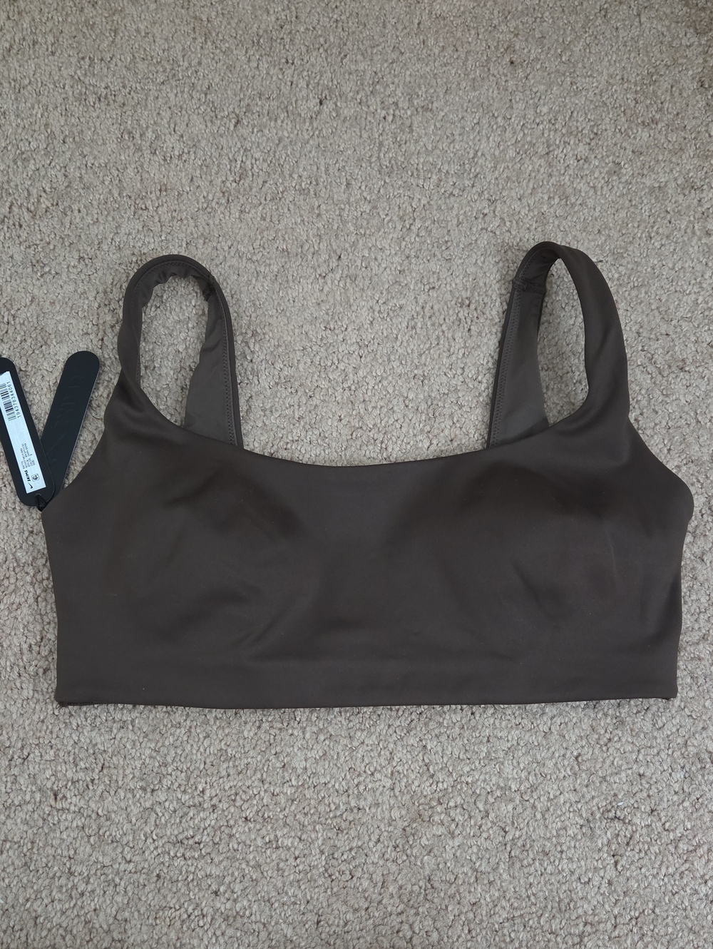 *NWT* NIKE SKIMS Chocolate Scoop Neck Sport Bra